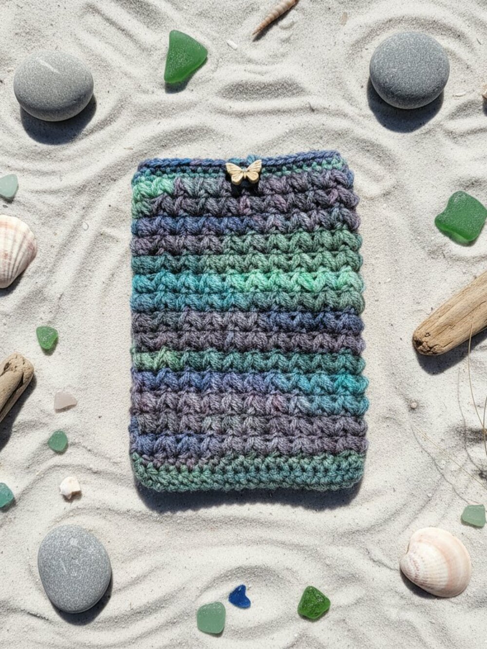 Kindle Paperwhite Sleeve — Seafoam Crochet E-Reader & Paperback Cover